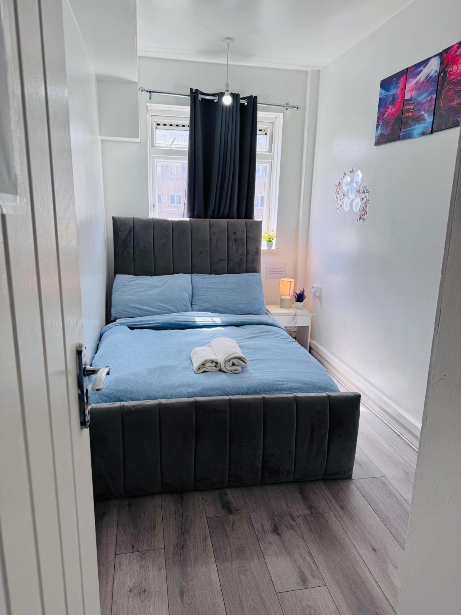 Modern Room In A 4 Bedroom Flat In London, Shared Bathroom! Ngoại thất bức ảnh